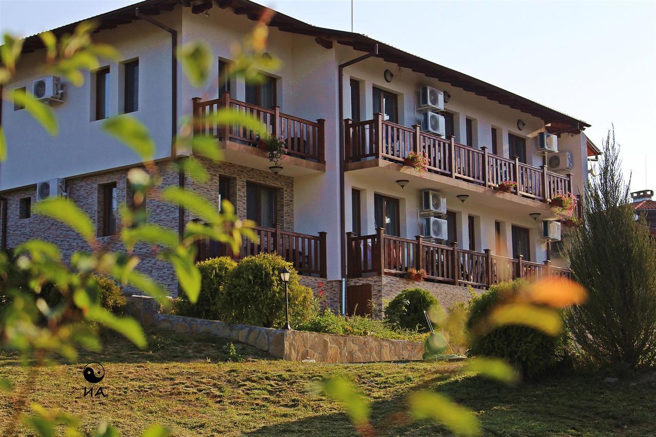Family Complex Krisbo Donkovtsi Exterior foto